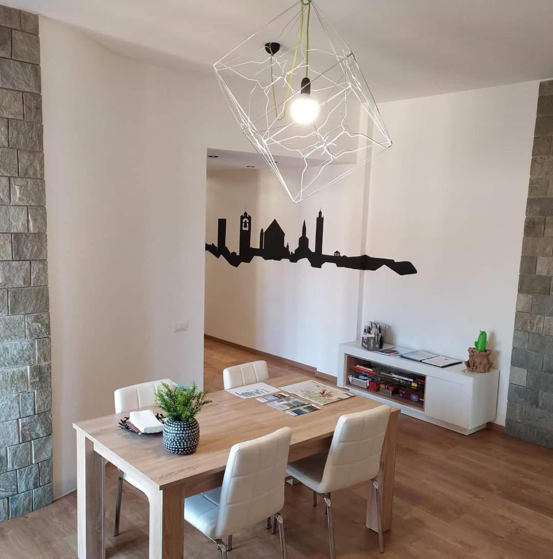 P&P Bergamo Apartment מראה חיצוני תמונה